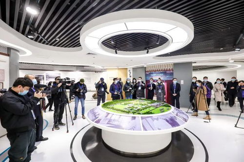 中外媒体走进国药集团中国生物北京生物制品研究所10亿级新冠疫苗生产基地